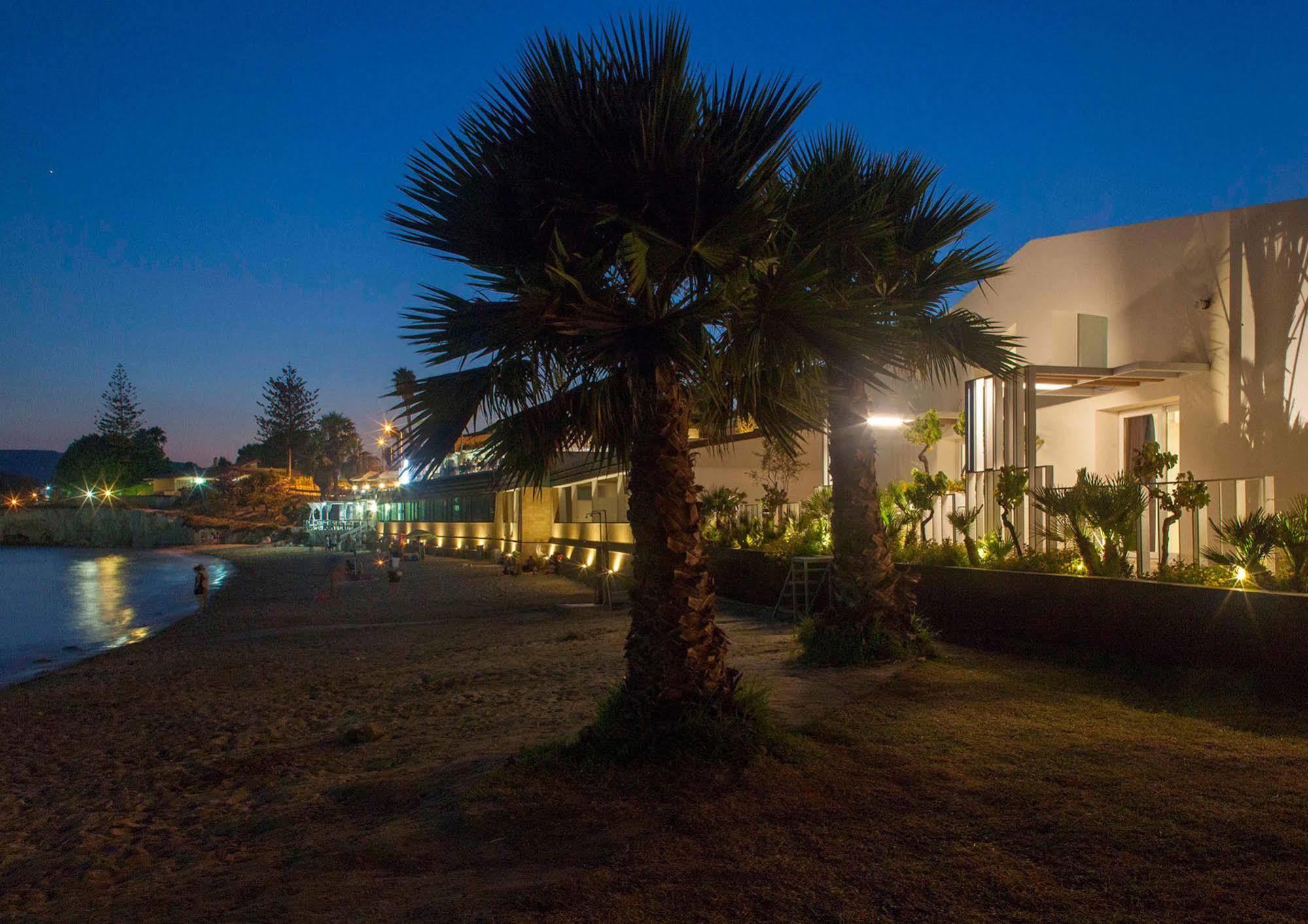 Calapetra Resort 冯塔尼比安奇 外观 照片