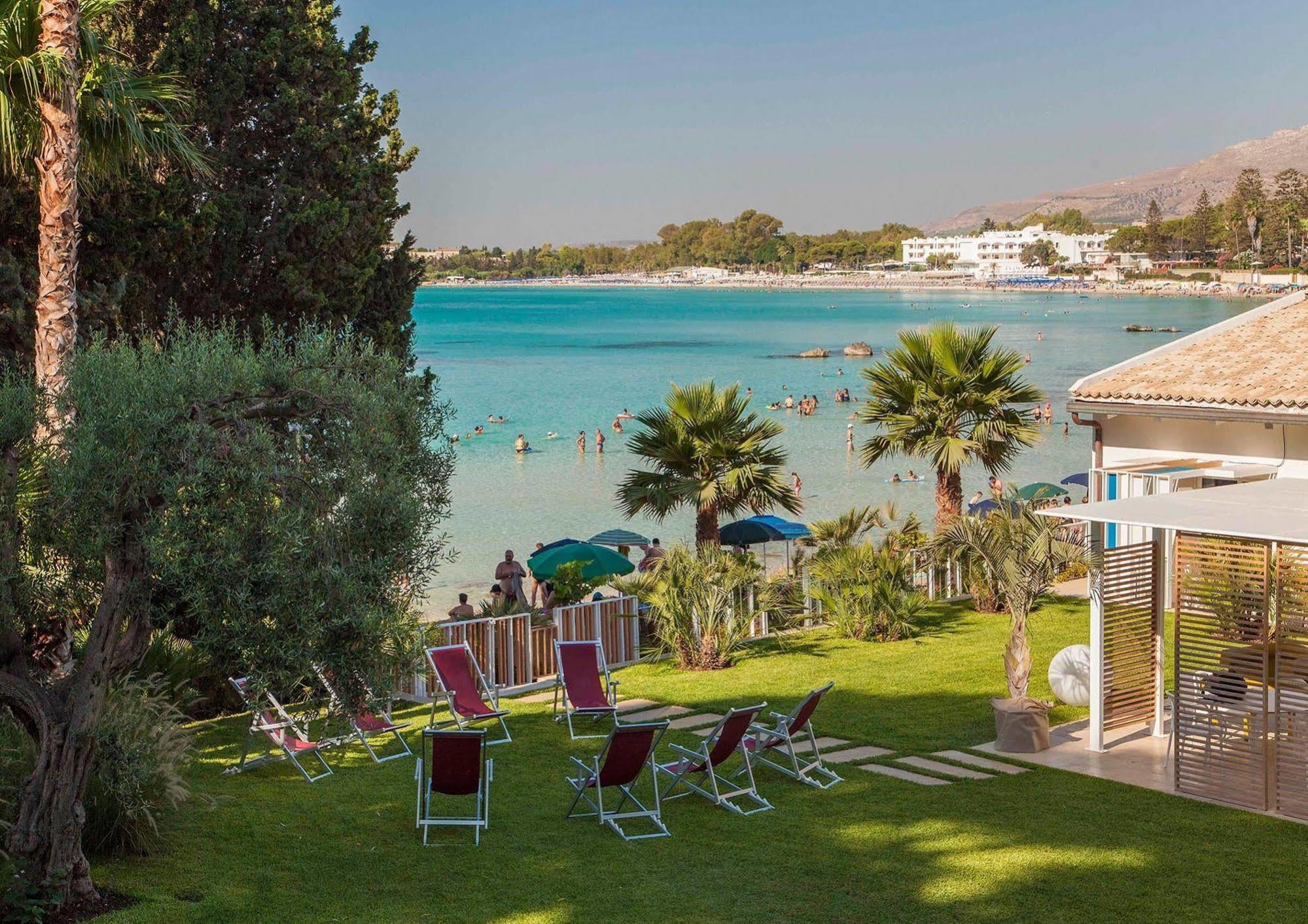 Calapetra Resort 冯塔尼比安奇 外观 照片